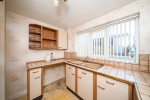 KITCHEN- click for photo gallery